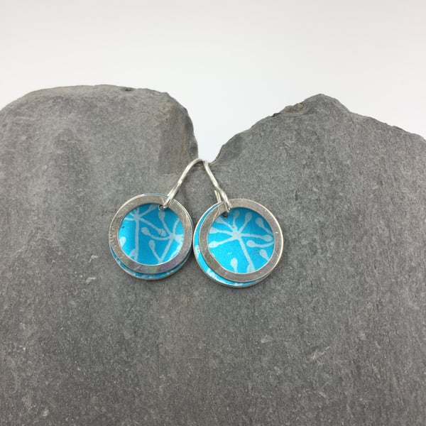 Anodised aluminium and silver ring cow parsley earrings in turquoise