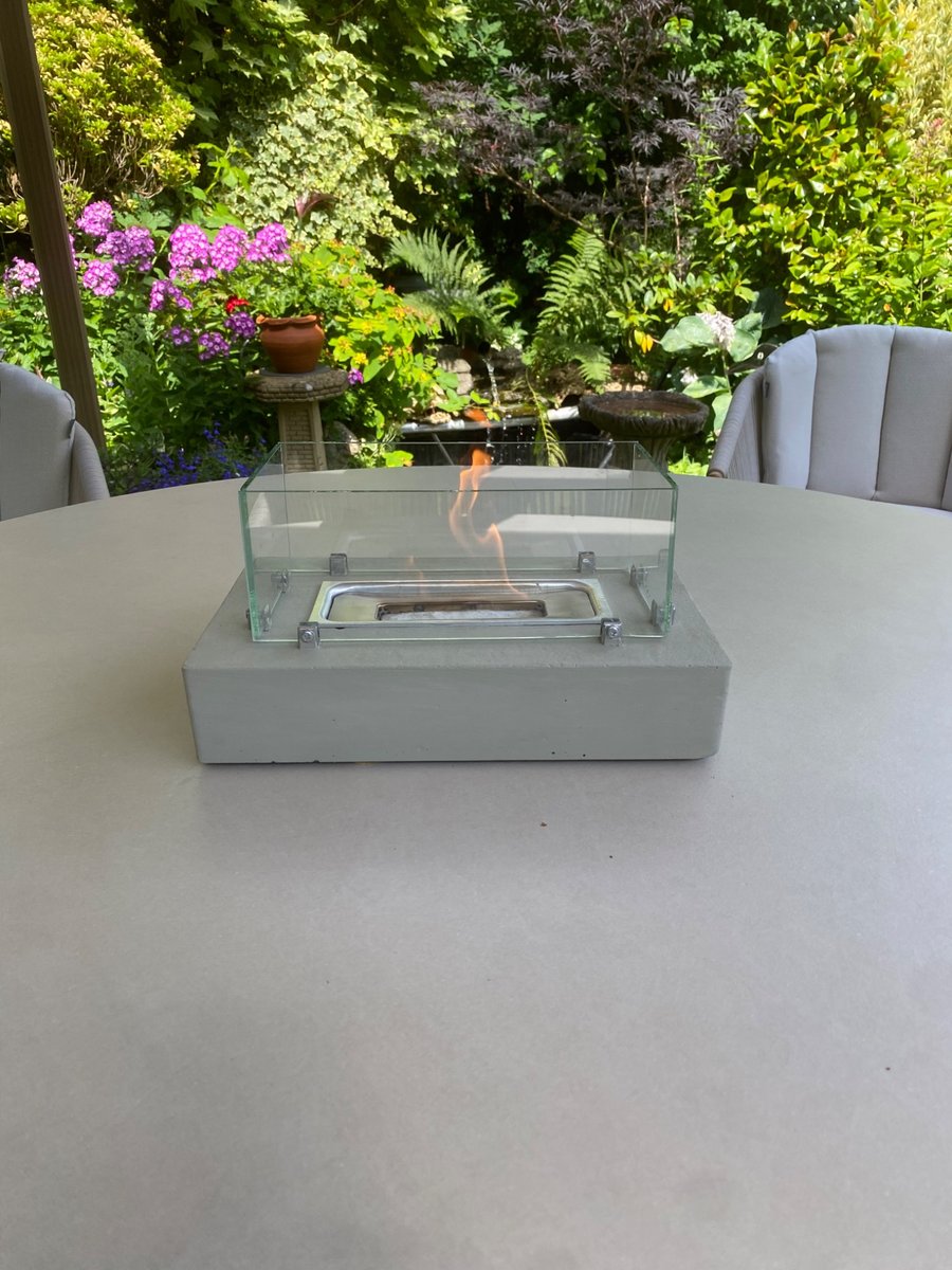 Handcrafted Concrete Tabletop Fire with Glass Surround – 14 x 8 Inch 