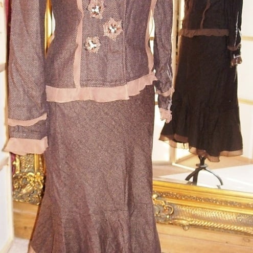 SALE 2-Piece Ladies Casual Suit