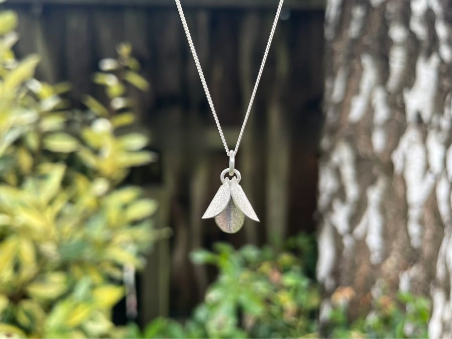 Handmade Silver Petals Necklace
