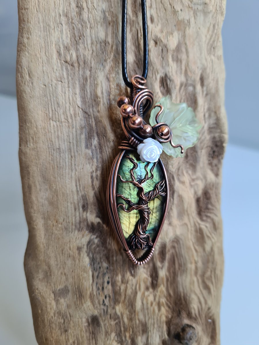 Natural Green Labradorite & Copper Tree of Life Pendant Gift Crystal Jewellery