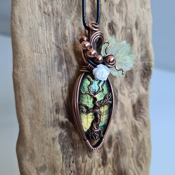 Natural Green Labradorite & Copper Tree of Life Pendant Gift Crystal Jewellery