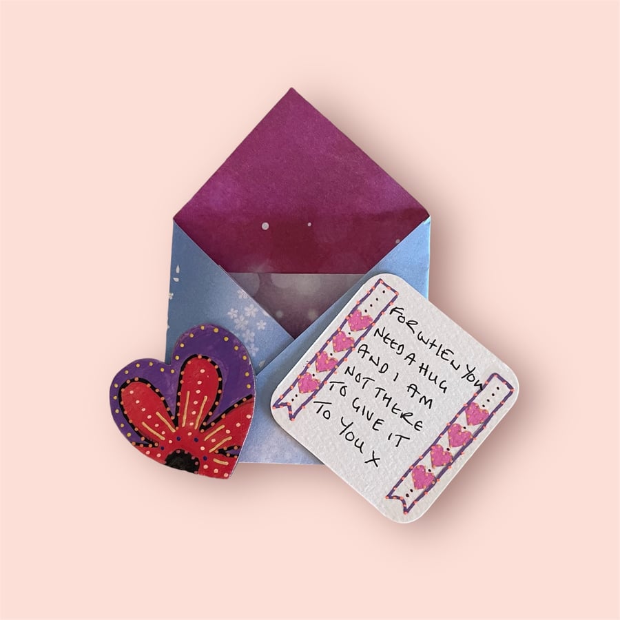 Pocket hug - hand painted heart ‘Flower Power’