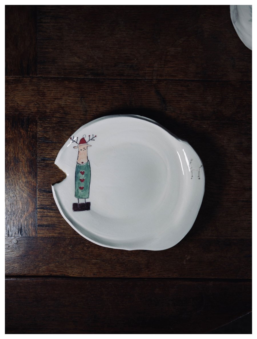The metal reindeer-Medium Plate - Christmas Series