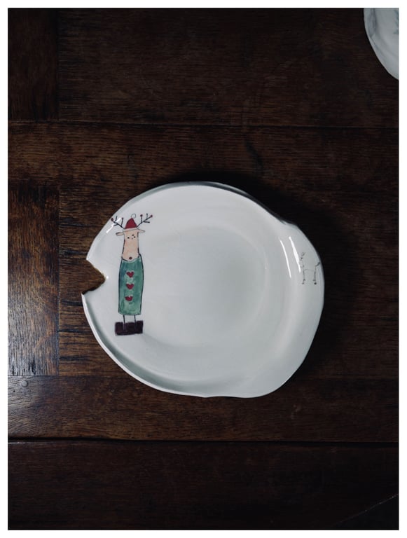 The Medium Plate - Christmas Series