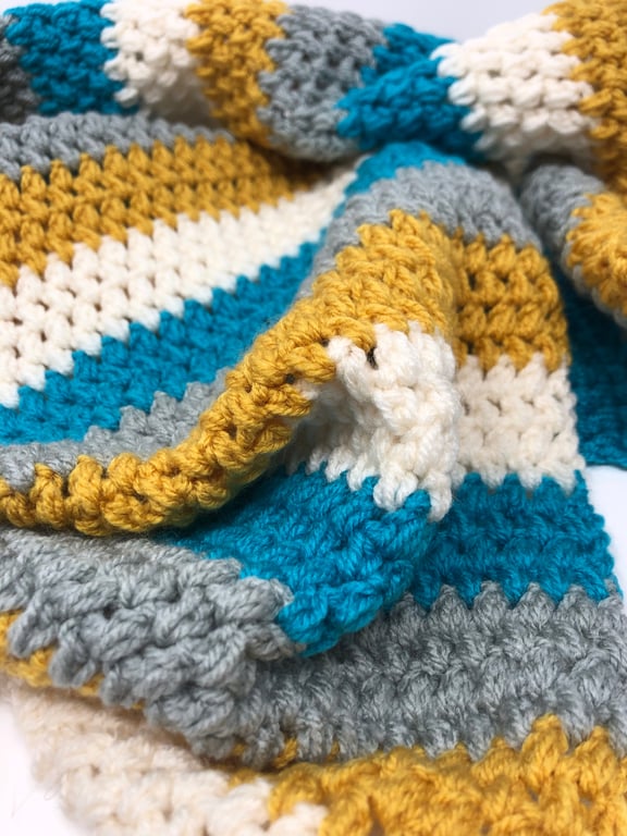 Stripy crochet scarf