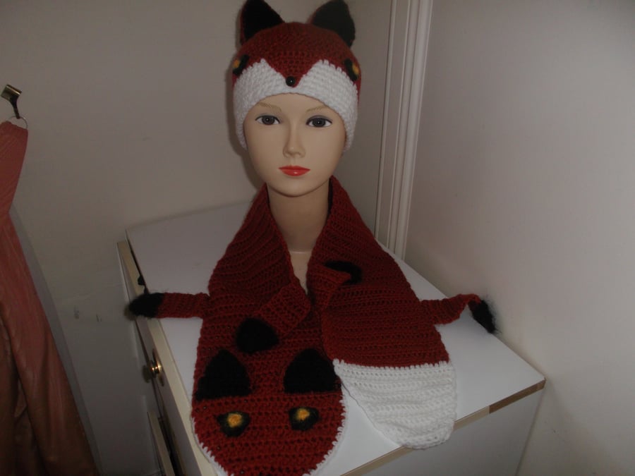 fox hat and scarf set  crochet  22ins head 
