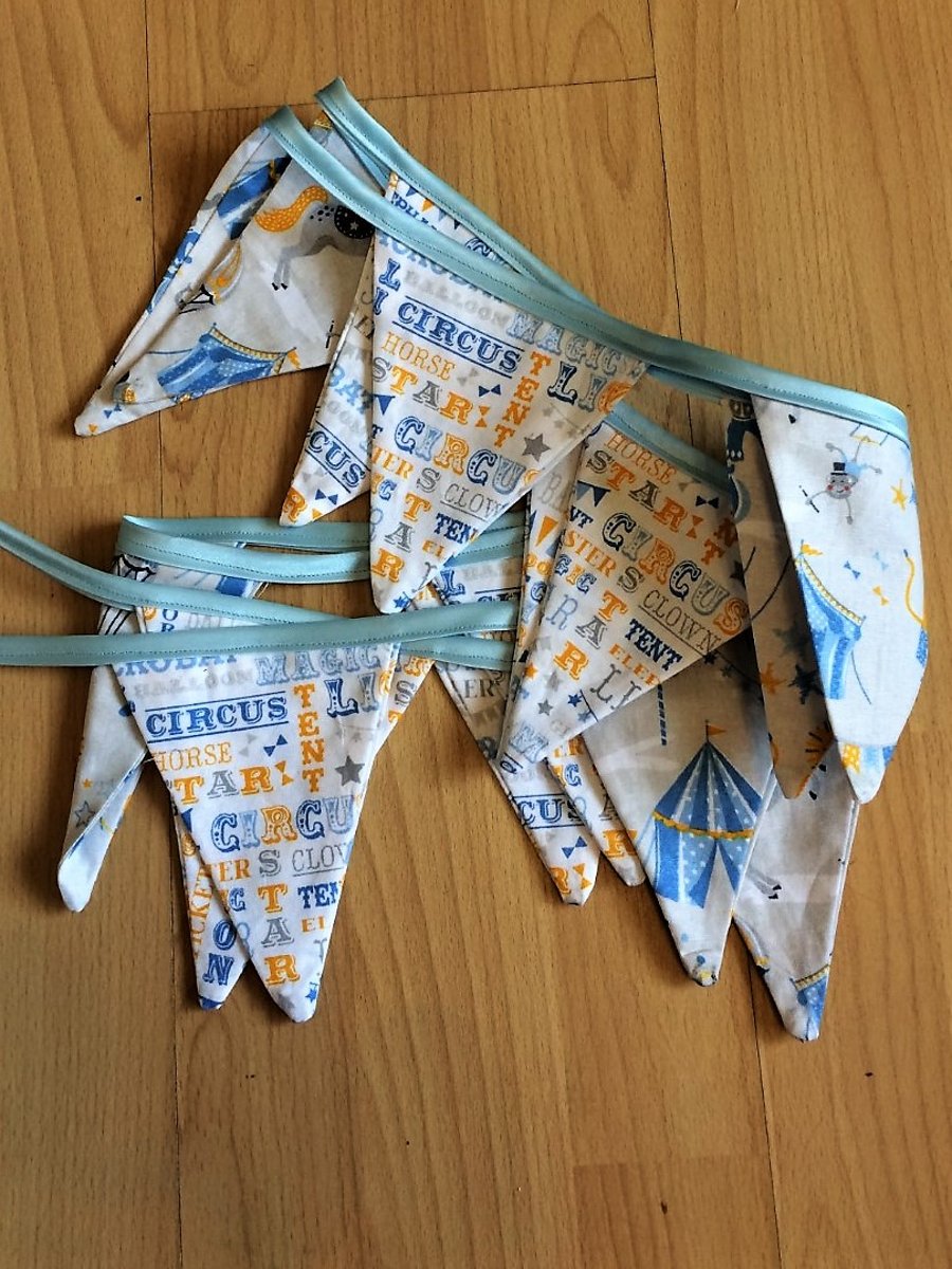 Blue Circus themed Bunting