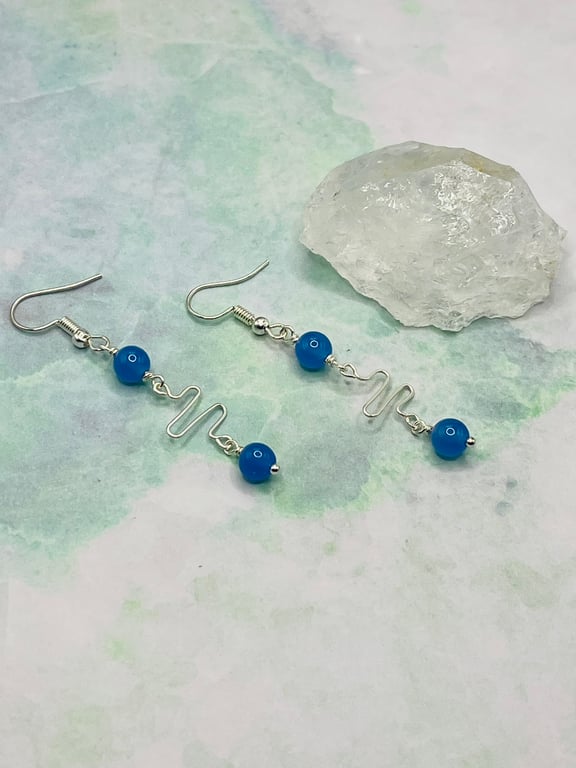 Cobalt blue agate drop earrings with wirework zigzags