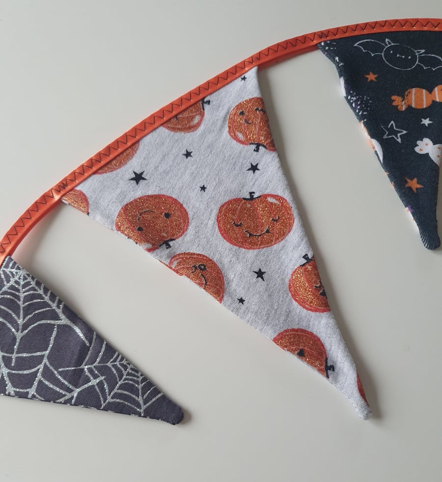 Sparkly Pumpkins and Cobwebs Bunting on Orange Satin Binding