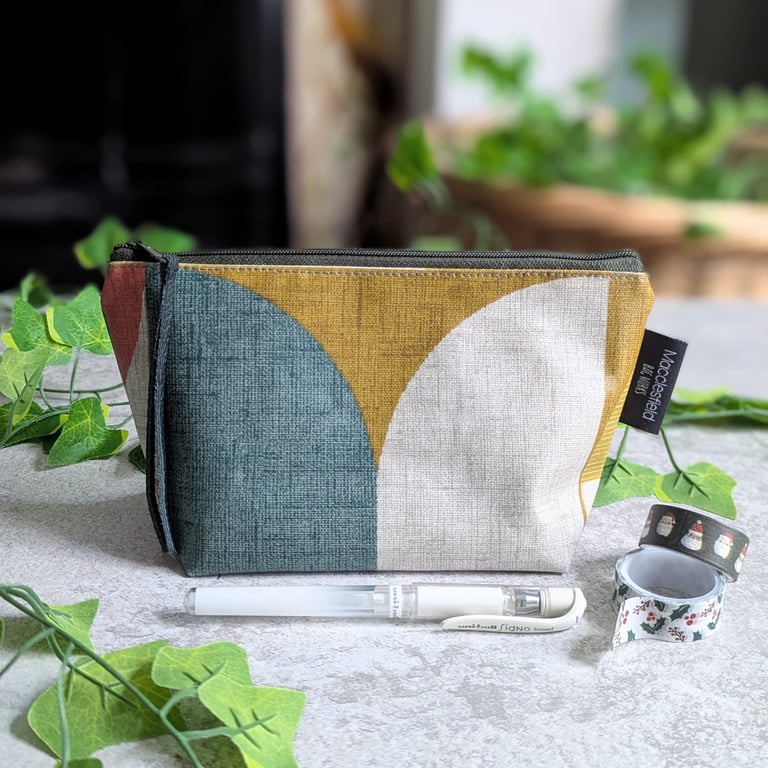 Oilcloth Make-up Bag. Geometric Print Cosmetics or Toiletries Pouch - Green