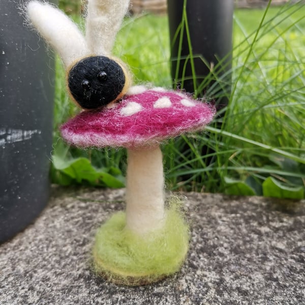 Handmade Needle Felted Toadstool and Bee 