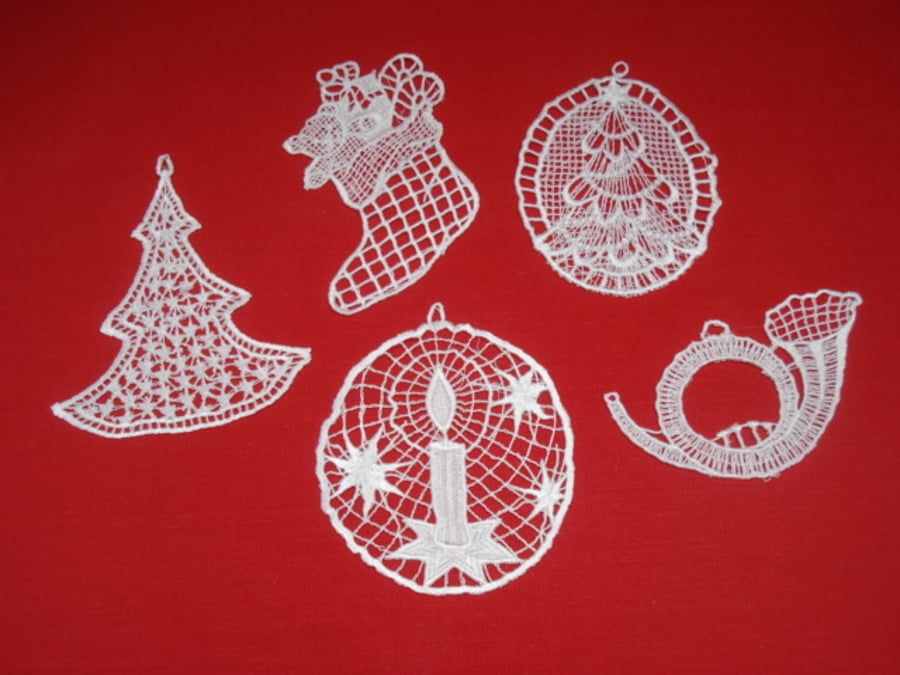 Christmas lace ornaments pack of 5