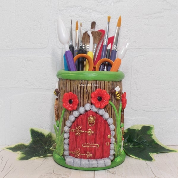 Poppies and bees mixed media multi use pot. Pen pot. Desk organiser. 