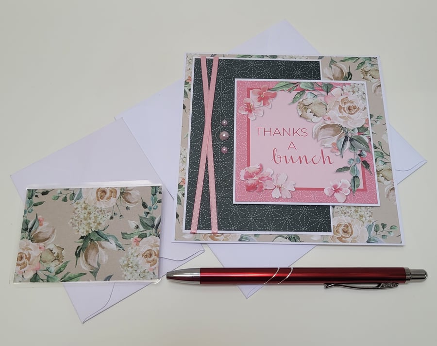 Thank You Card with Keepsake Thank You Token - Thanks a Bunch - Dark Green 