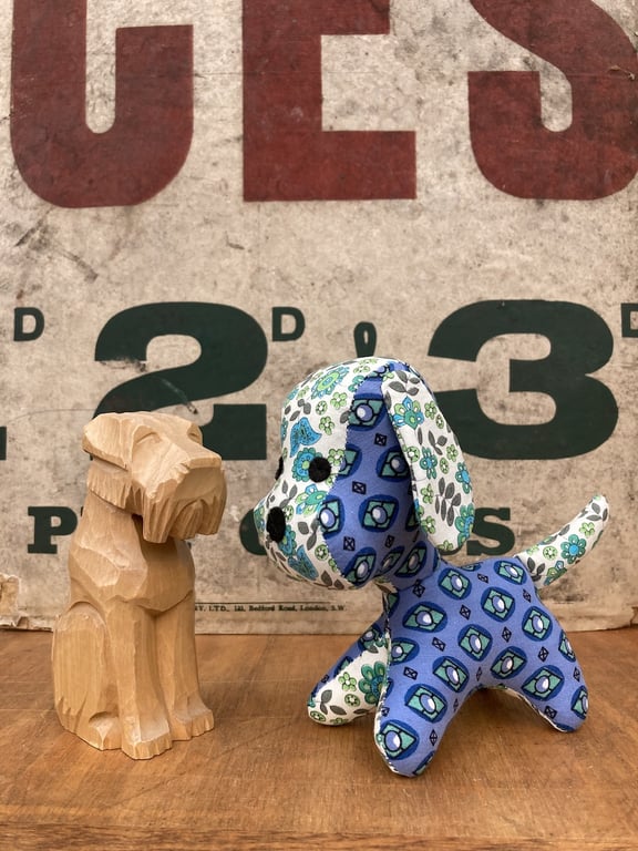 Bobbo Doggo the Vintage Fabric Pup (blue)