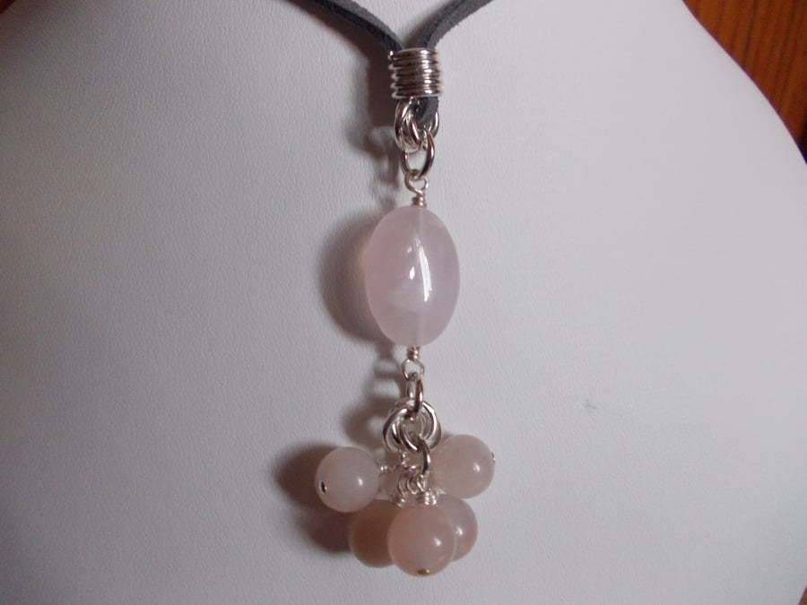 Rose quartz and peach aventurine drop pendant