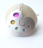 Sea shell pendant necklace with circles and rainbow colours - Image 3