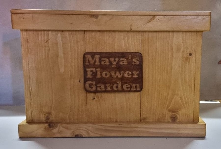 Garden planter, flower tub, box, outdoor gift, herb, gift, personalized plaque