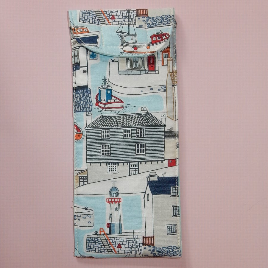 Glasses case - Harbour scene