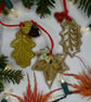 Ceramic leaf hanging decoration, holly leaf - Image 4