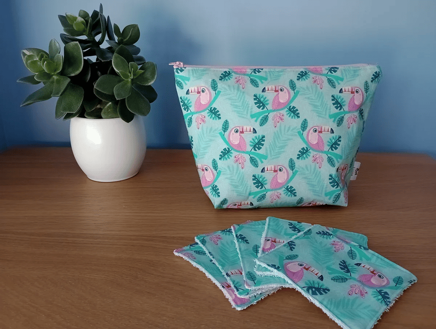 Waterproof zip pouch with 5 reusable wipes - toucans