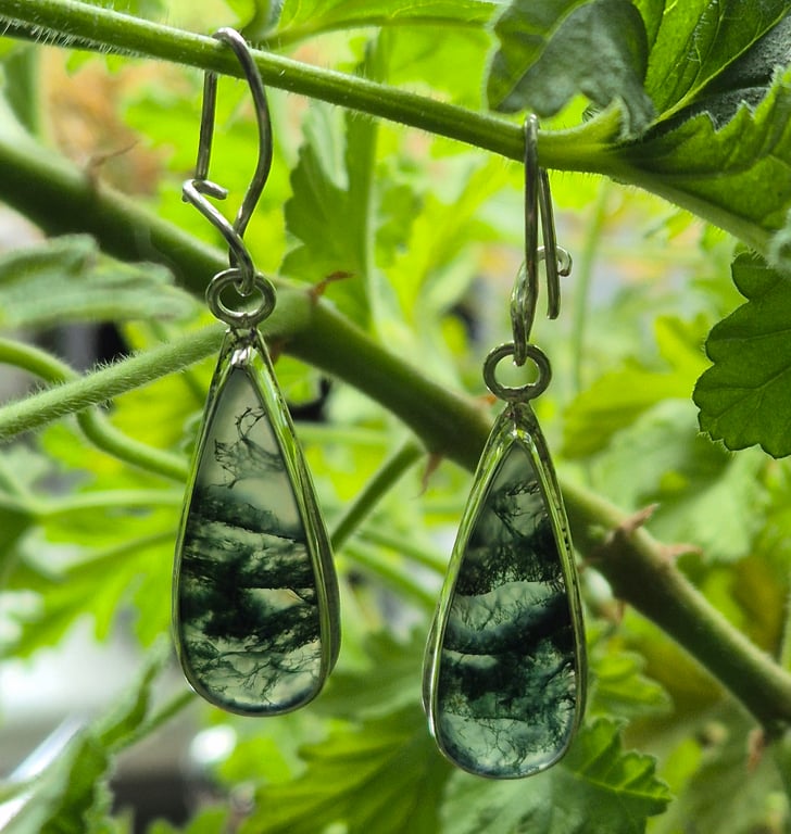 Sterling silver and moss agate earings