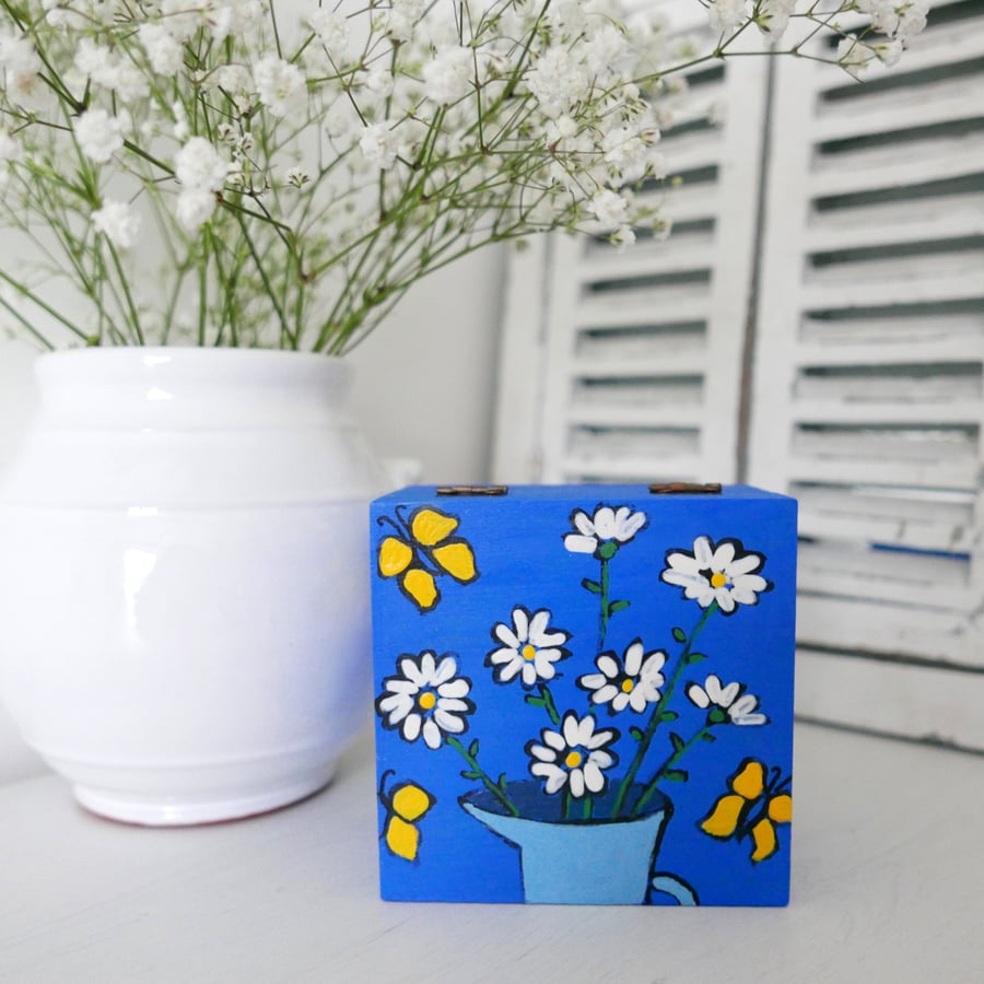 Blue Jewellery Box, Daisy Artwork, Mother's Day Gift