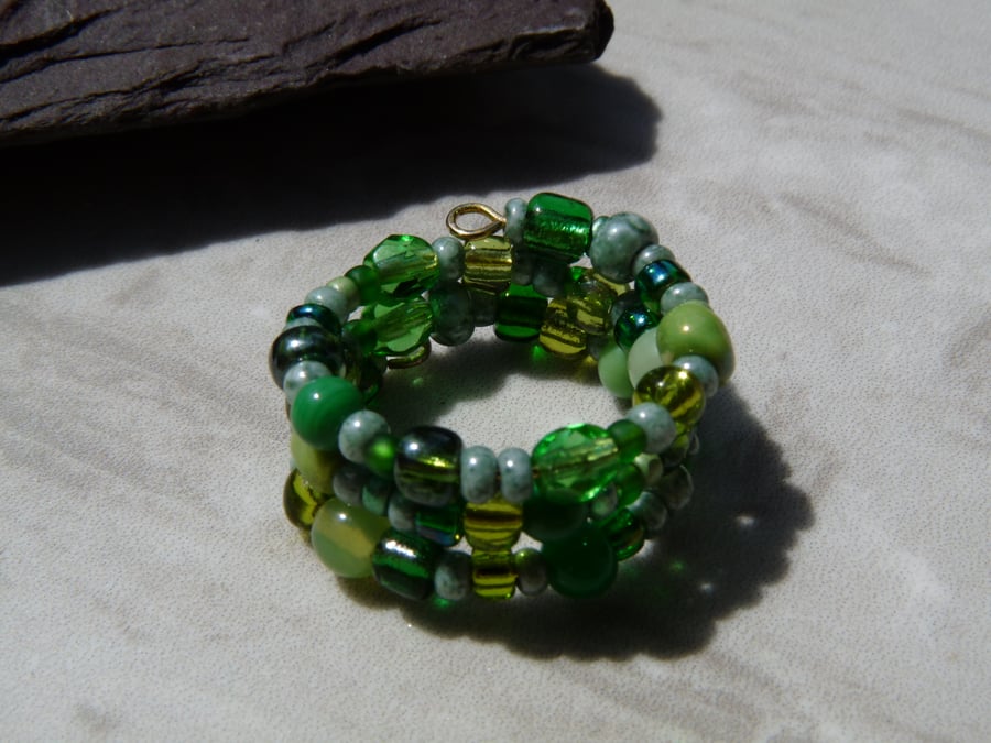 Green Beaded Memory Wire Ring, Boho Festival Ring