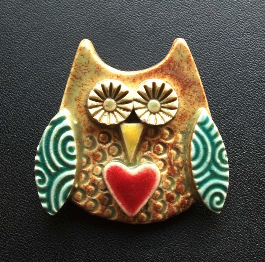 Cute little ceramic owl brooch blue wings