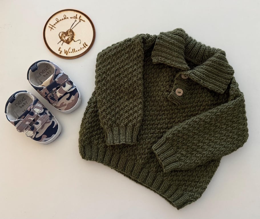 25% OFF Sample Sale IN STOCK Handknitted Mossy Baby Jumper - 3-6 months Khaki