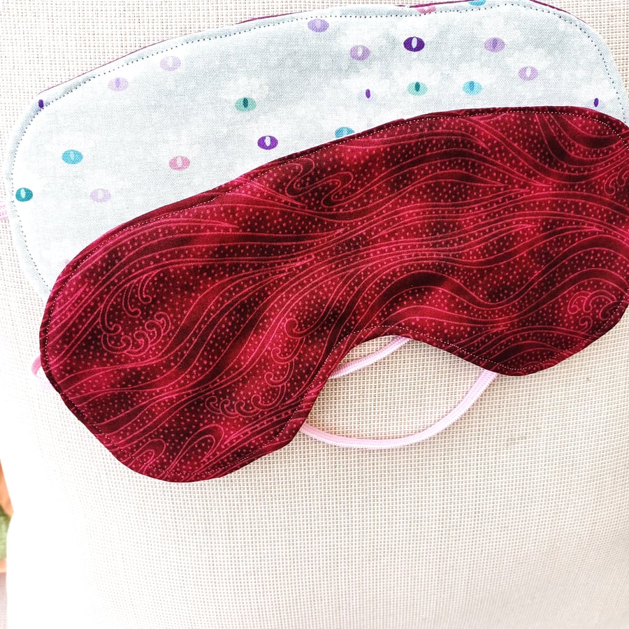 EYE MASKS AIDS TO RELAXATION 