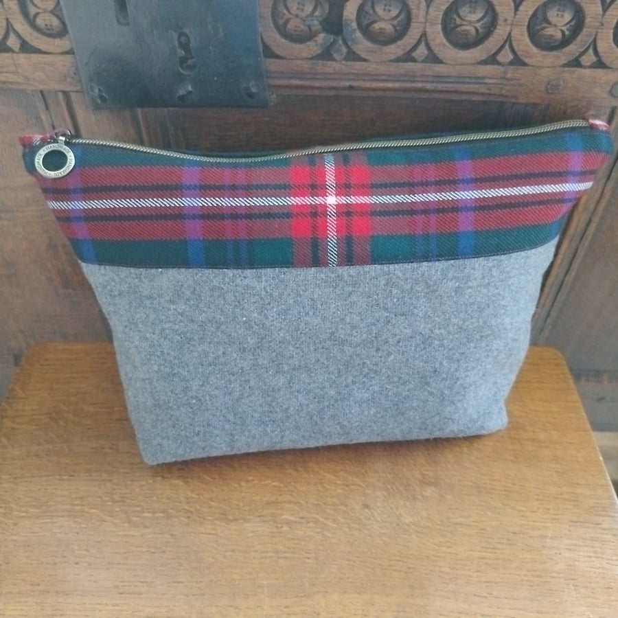 Scottish Fabric woollen wash bag