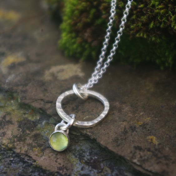 Textured Circle Silver Pendant with Peridot Drop