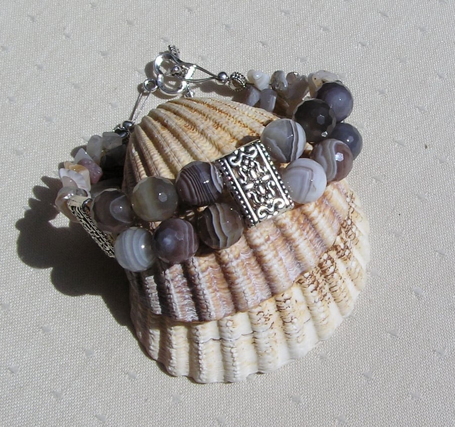 Botswana Agate Gemstone Crystal Chakra Bracelet "Caitlin"