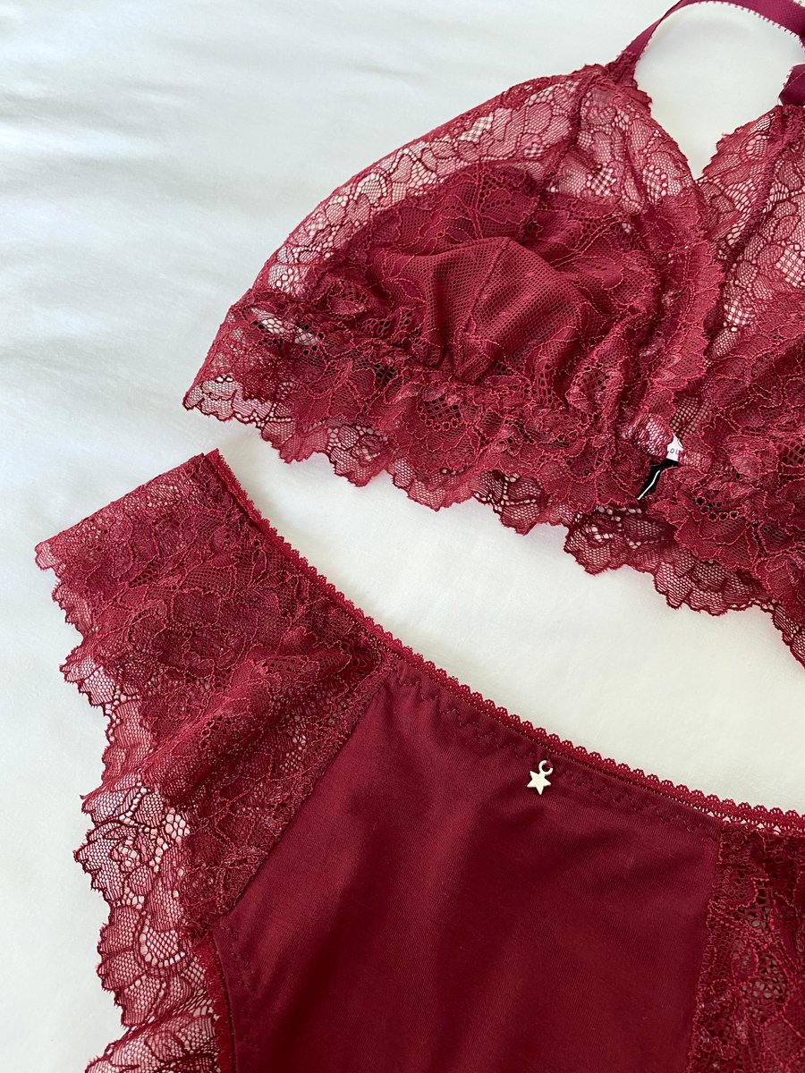 Handmade burgundy red lace and bamboo jersey lingerie set