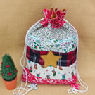 Christmas drawstring bag, Christmas wrapping, Drawstring bags