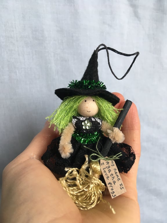 Tiny Witch Doll Hanging Decoration - Green 