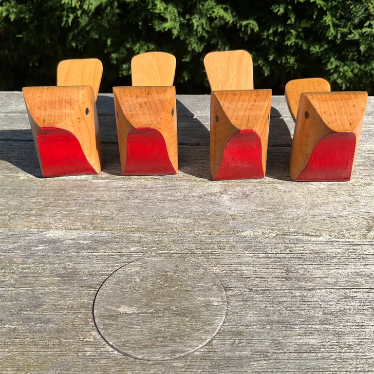 Maple Wood Robin (B12)