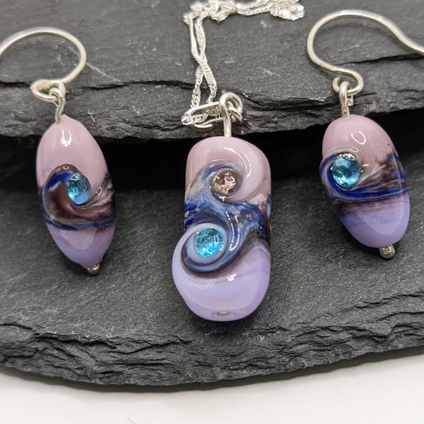 Purple and Pink Swirling Jewellery Set