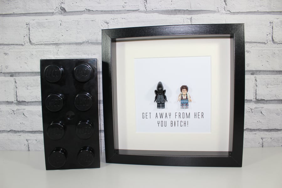 ALIEN - ALIENS - Framed custom minifigures - Awesome movie art work