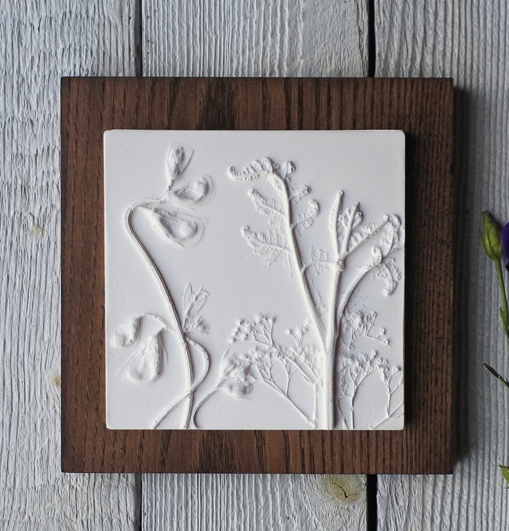 Sweet Peas, Fern & Ladies Mantle Plaster Cast Wall Plaque