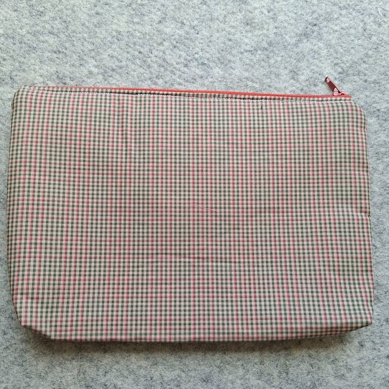 Make up bag