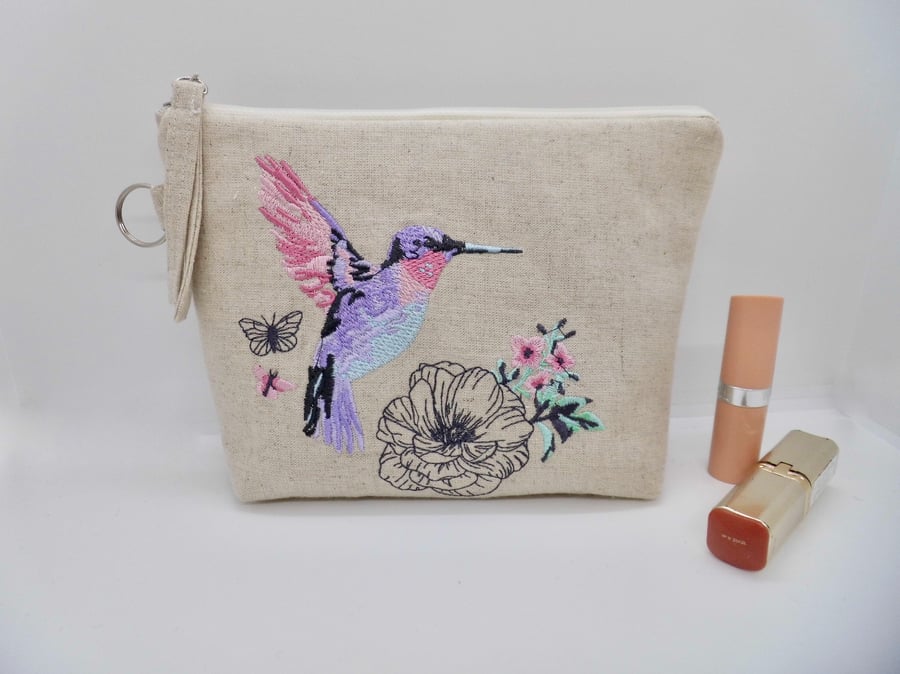 SOLD Make up bag in cotton linen fabric embroidered hummingbird humming bird