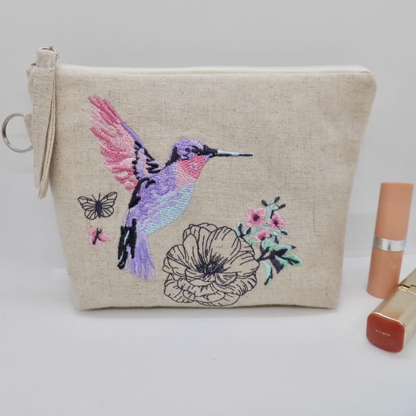 Make up bag in cotton linen fabric embroidered hummingbird humming bird