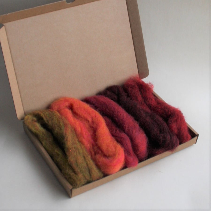 Carded Corriedale wool slivers selection - "red" letterbox pack