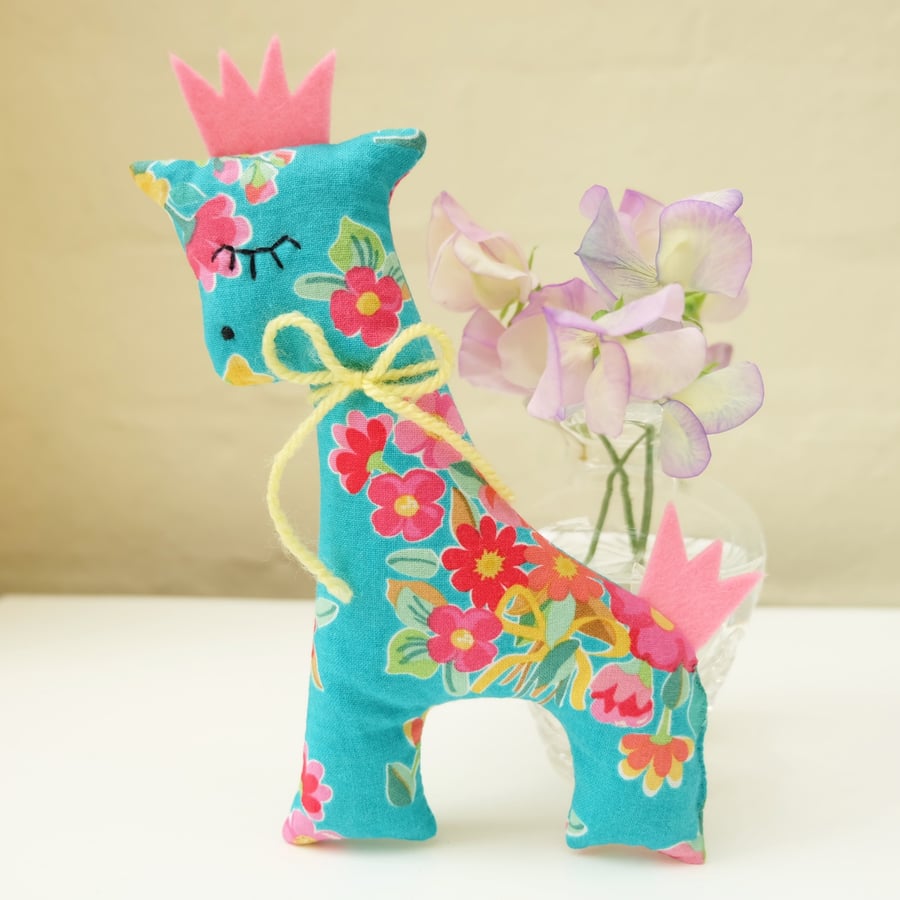 Turquoise Retro Flower Lavender Sachet Giraffe, Cute Animal Decoration