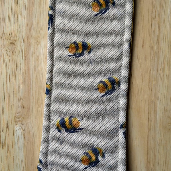Bookmark with bees