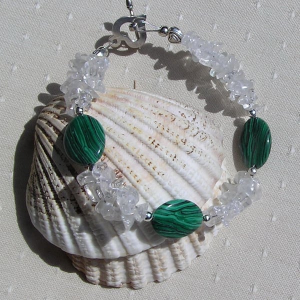 Malachite & Clear Quartz Crystal Gemstone Beaded Bracelet "Mallow Mist"