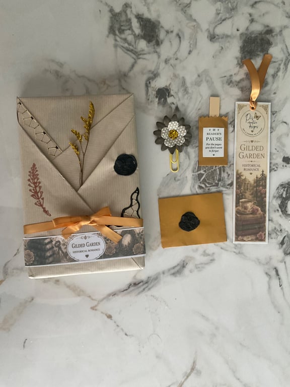 Gilded Garden – Historical Romance Mystery Book Gift – Book Lover Gift